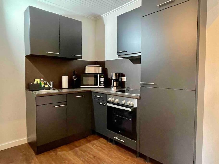Studioappartement Mit Privatgarten In Ruhiger Wohnsiedlung Neumünster Eksteriør billede