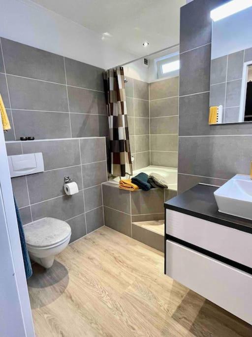Studioappartement Mit Privatgarten In Ruhiger Wohnsiedlung Neumünster Eksteriør billede